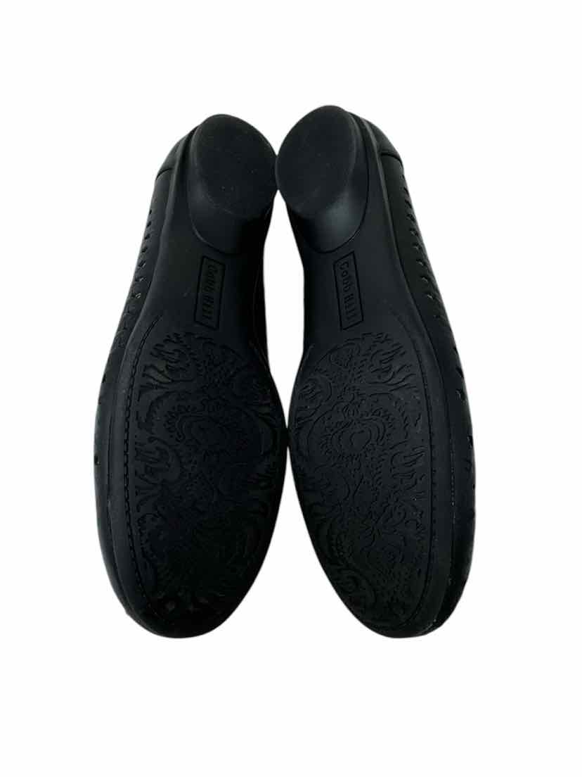 Shoe Size 7.5 Black Leather Flats