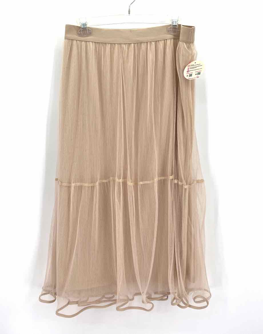 Size 1X Tan Lace Skirt