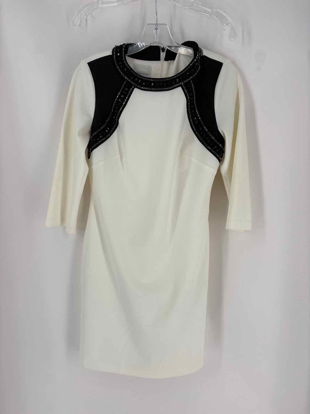 Size 6 DONNA MORGAN Cream Dress