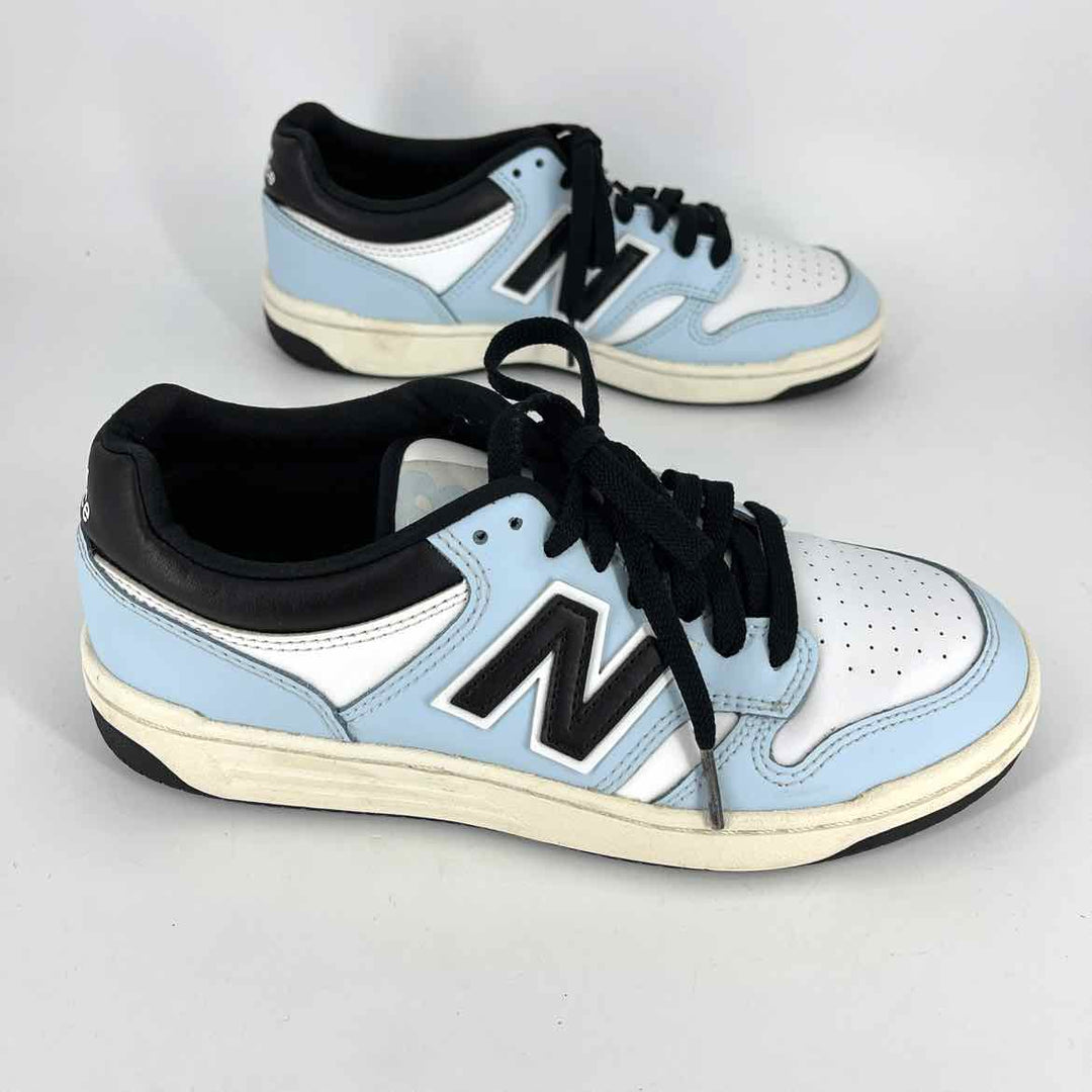 Shoe Size 7 New Balance Multi-Color Leather Sneakers
