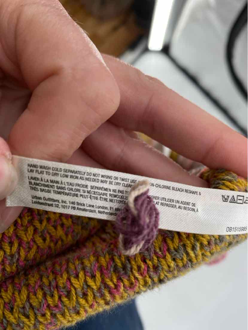 Size M DAILY PRACTICE Multi-Color Knit Cardigan
