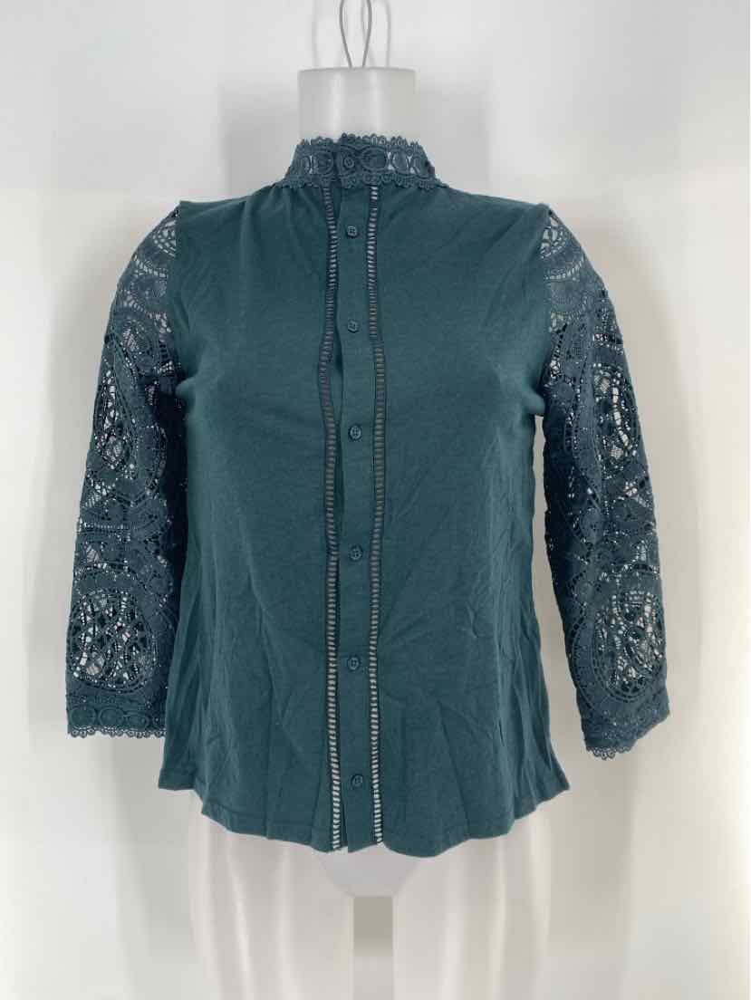 Size XS Green Shirt