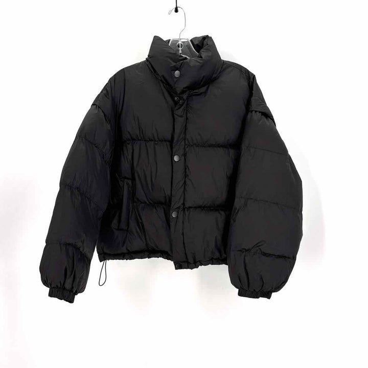 Size M Black Jacket