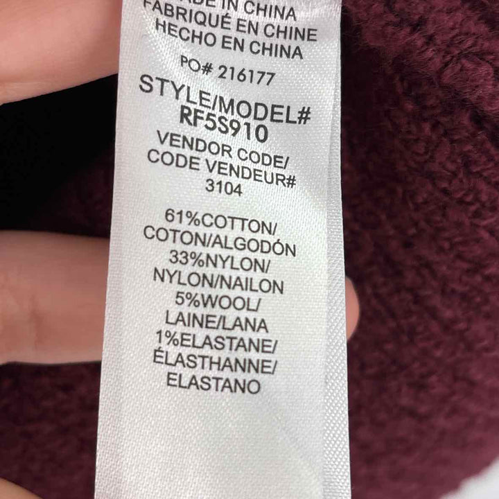 Size L Splendid Burgundy Knit Sweater
