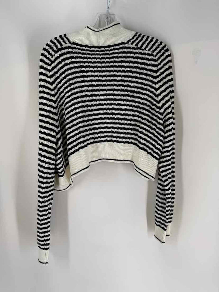 Size XL White House Black Market Black/White Sweater