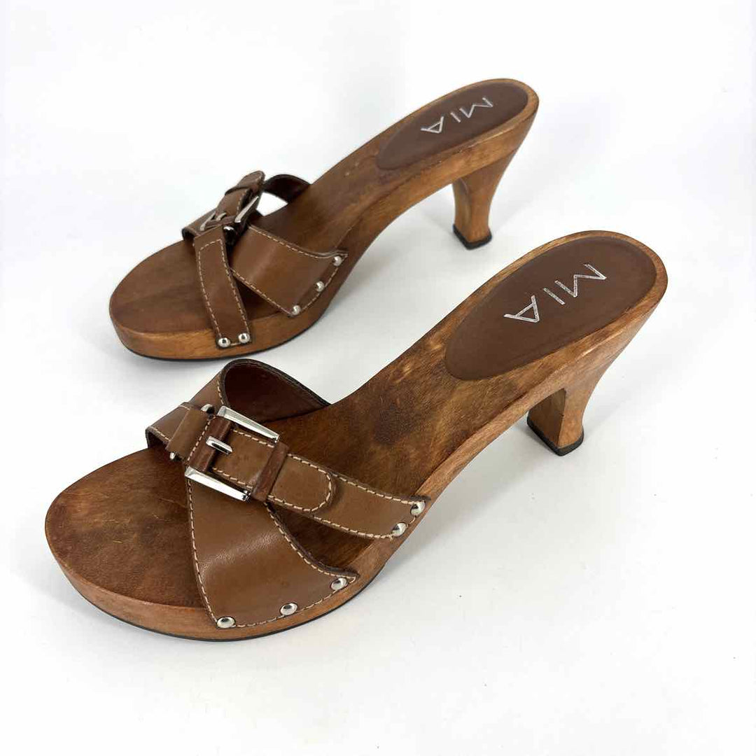 Shoe Size 9 MIA Brown Wood Sandals