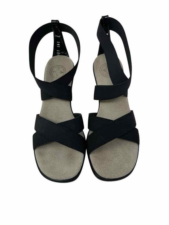 Shoe Size 38 Black Sandals