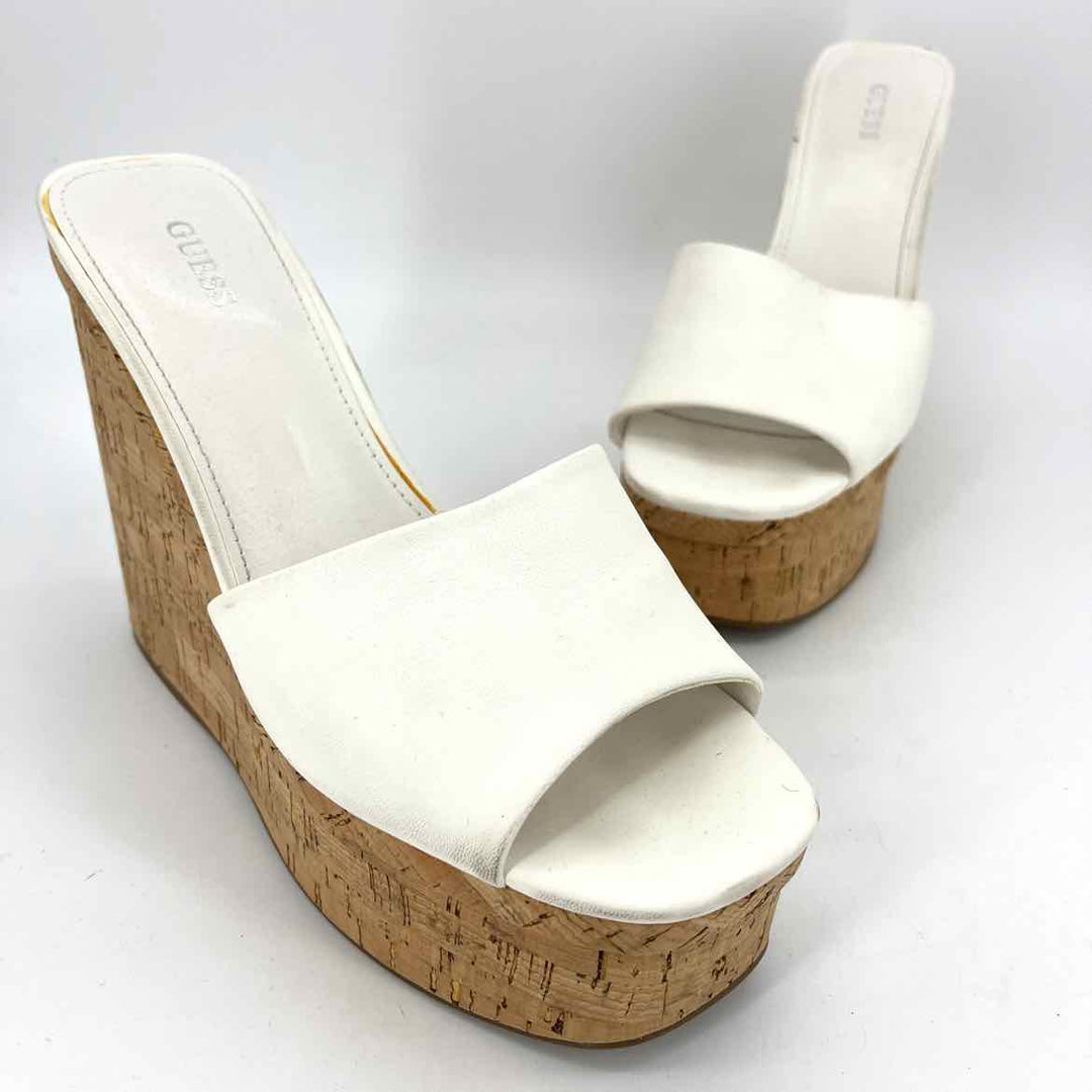 Shoe Size 9 GUESS White Faux Leather Heels