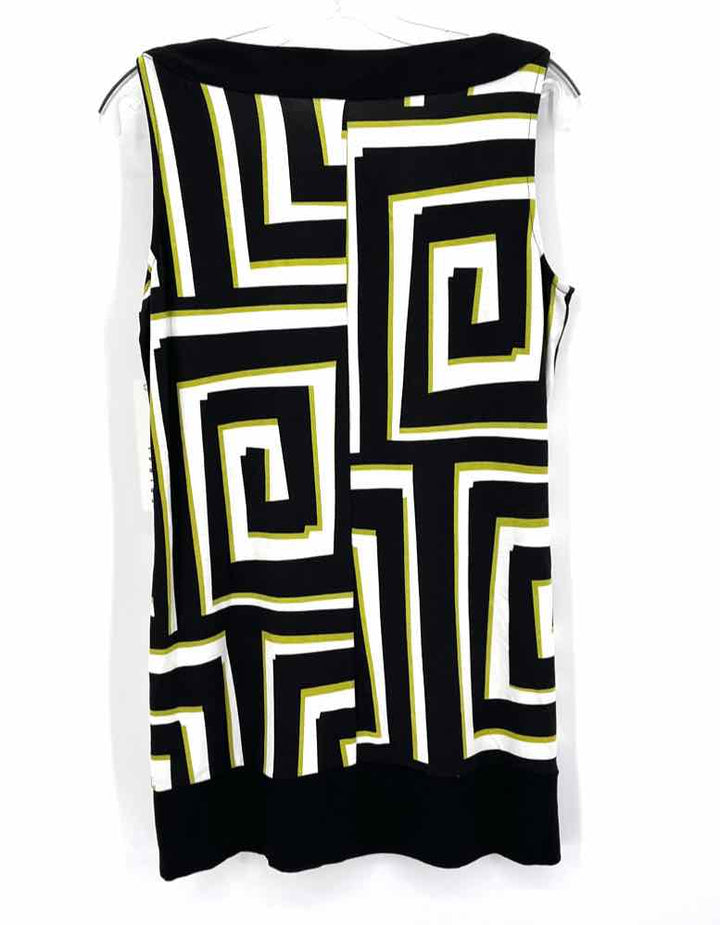 Size M TRIBAL Black/White Shirt