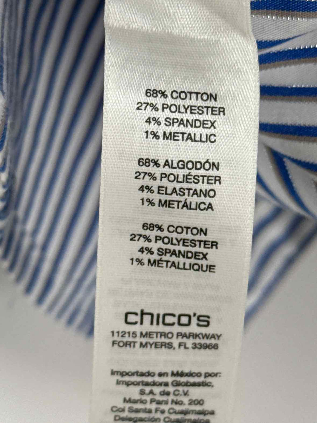 Size M Chico's Blue Print Shirt