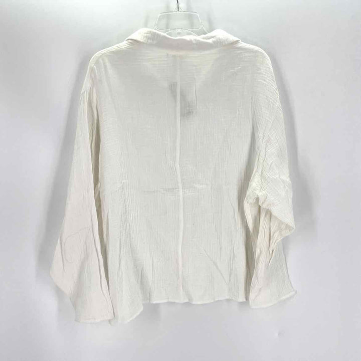 Size L White Shirt
