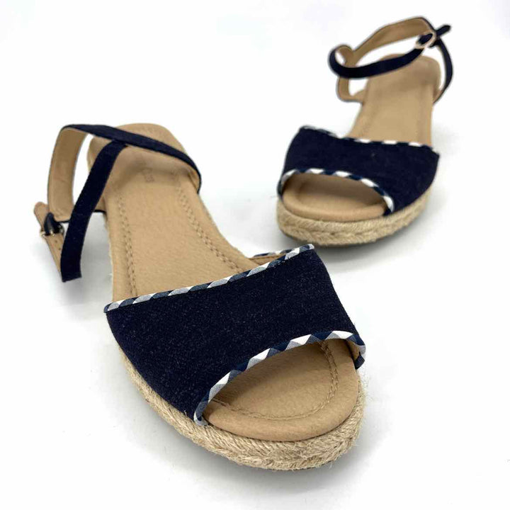 Shoe Size 9 CHARTER CLUB Navy Wedge