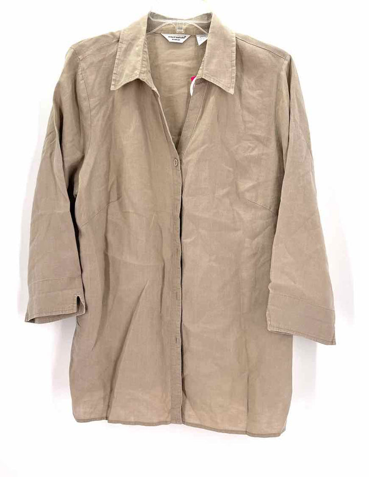 Size 1X Tan Shirt