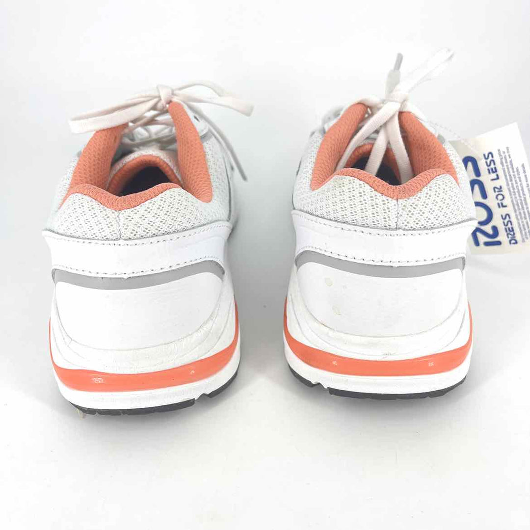 Shoe Size 7.5 dr scholls White Leather Sneakers