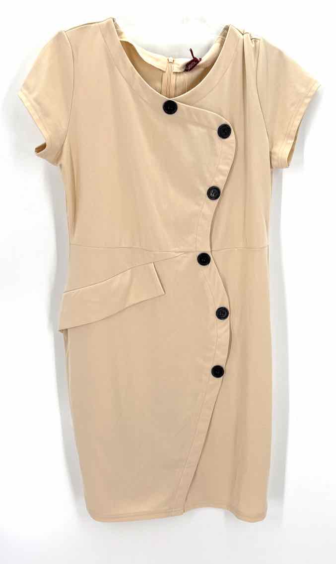 Size XL Beige Dress