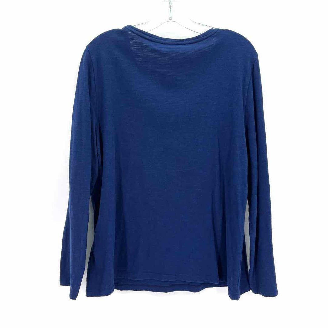 Size L Chico's Navy Shirt
