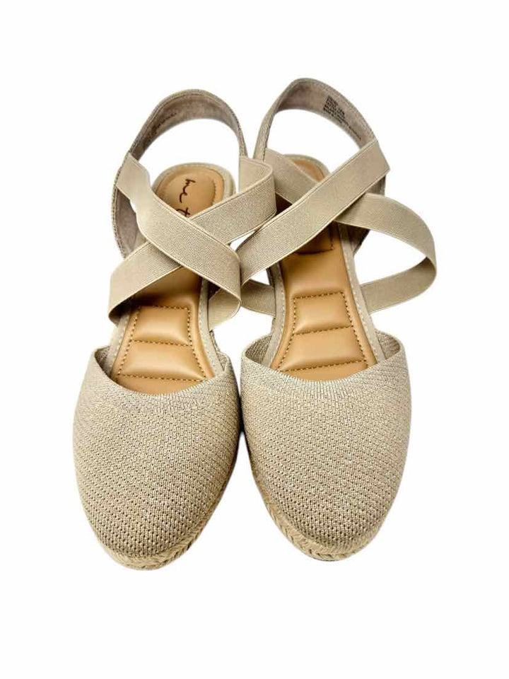 Shoe Size 10 Me Too Tan Sandals