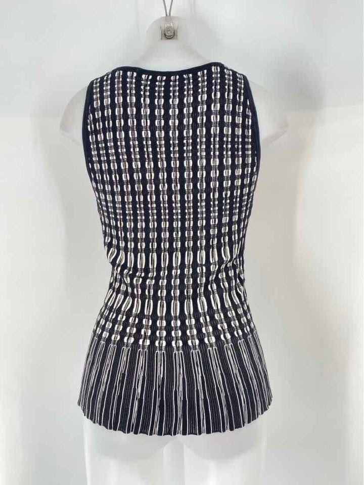 Size M White House Black Market Black/White Shirt