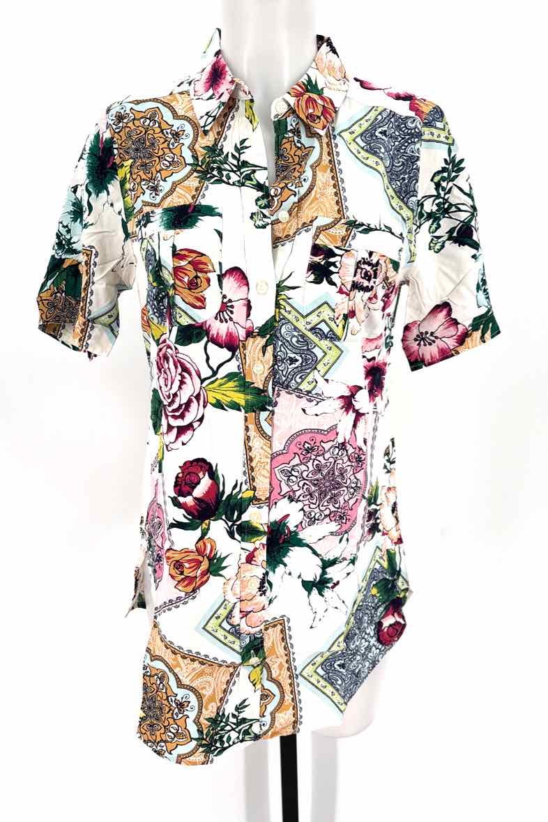Size S Chico's Multi-Color Shirt