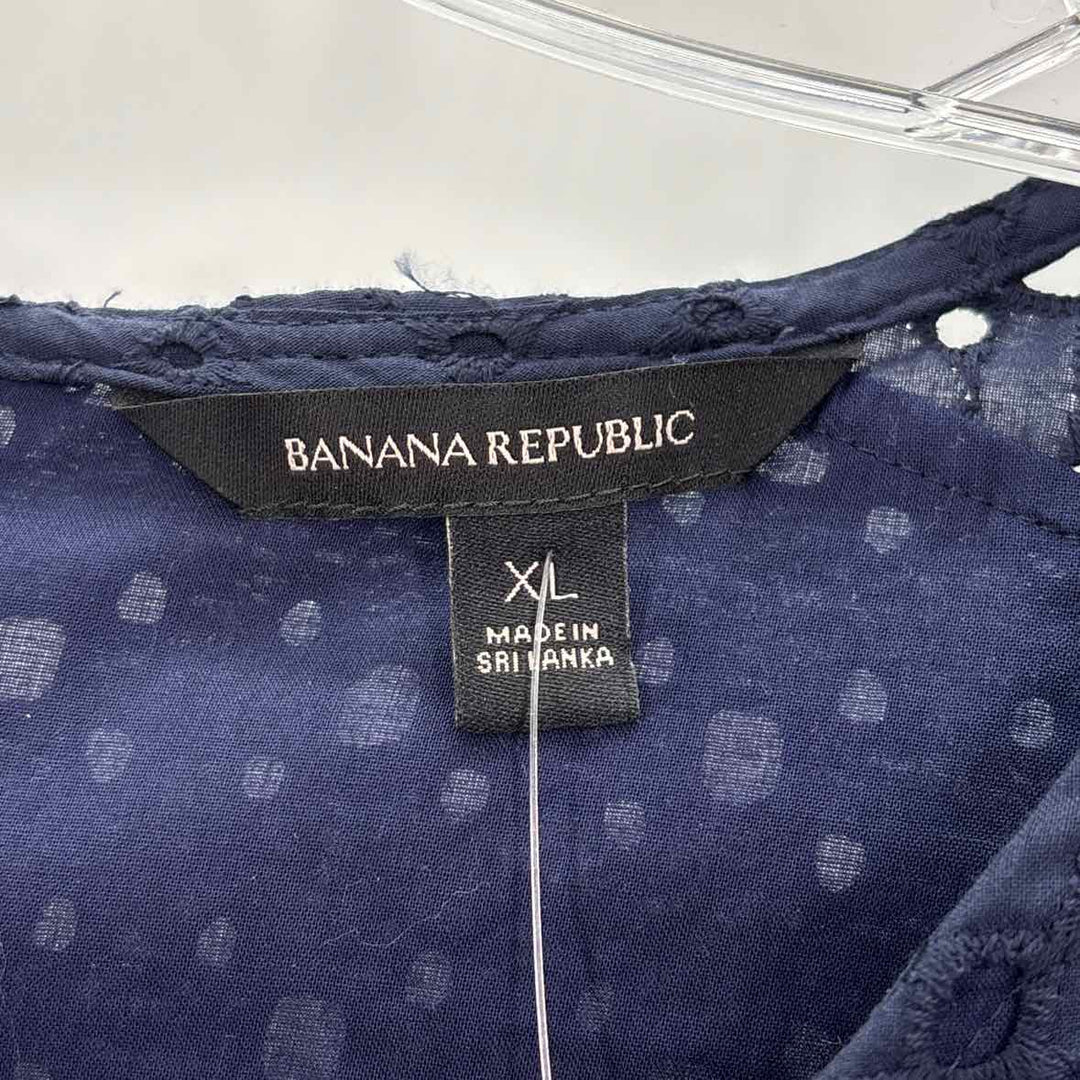 Size XL Banana Republic Navy Shirt