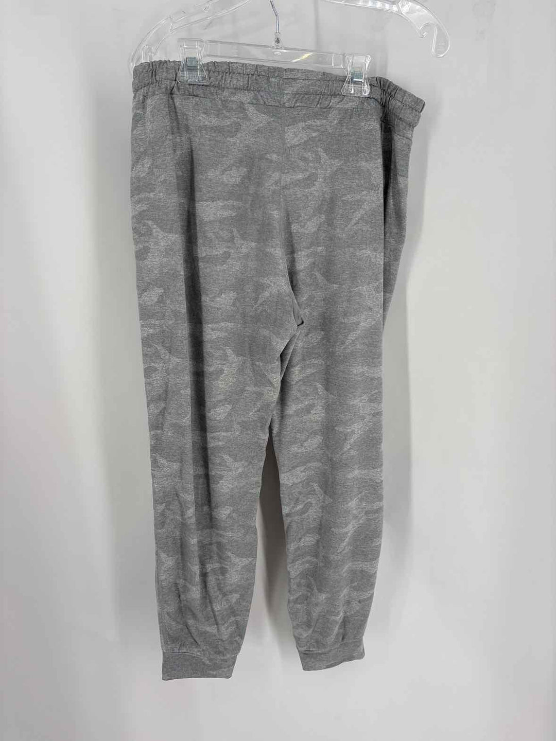 Size M VUORI Gray Pants