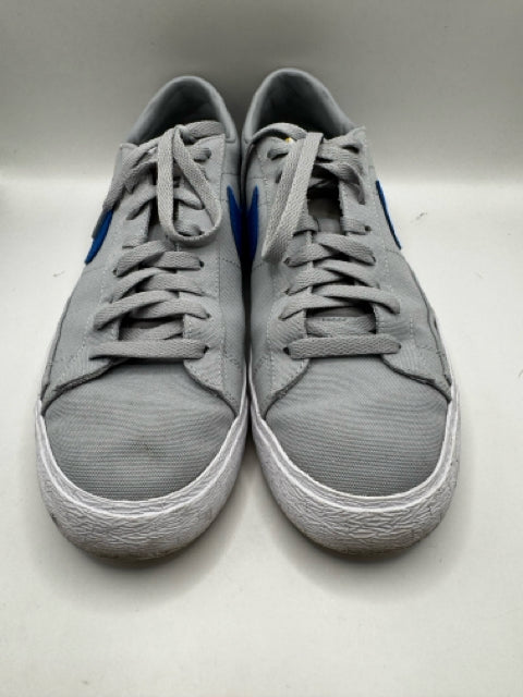 Shoe Size 11 Nike Gray Canvas Sneakers