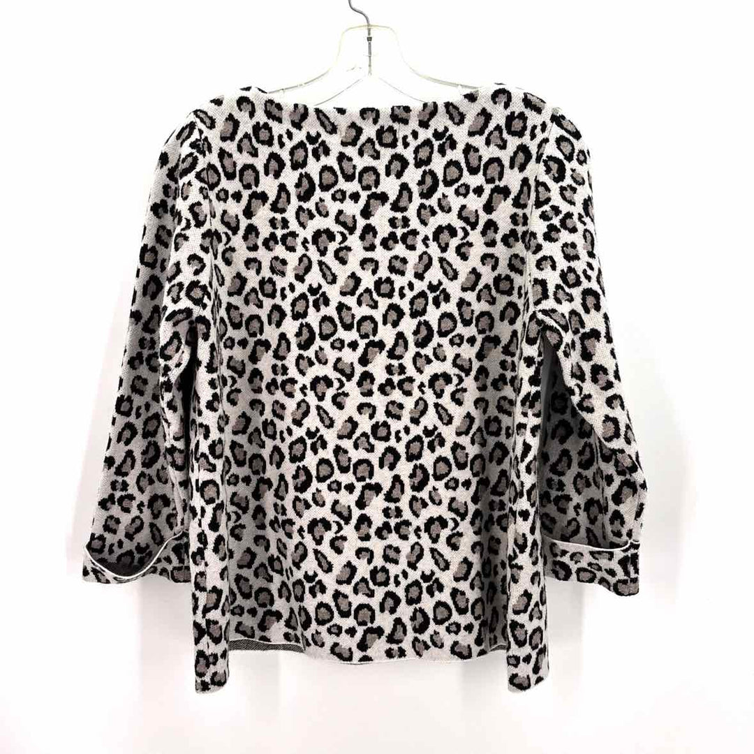 Size L TAHARI gray print Sweater