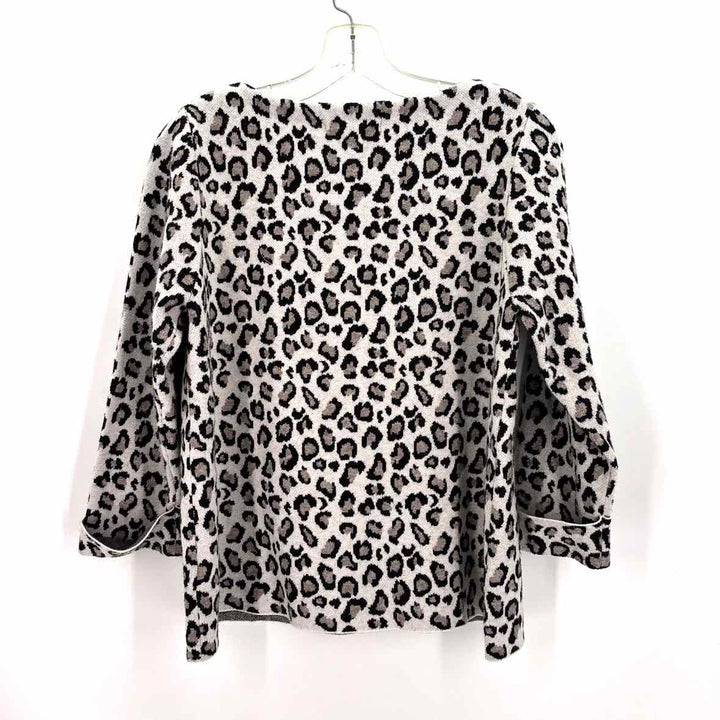 Size L TAHARI gray print Sweater