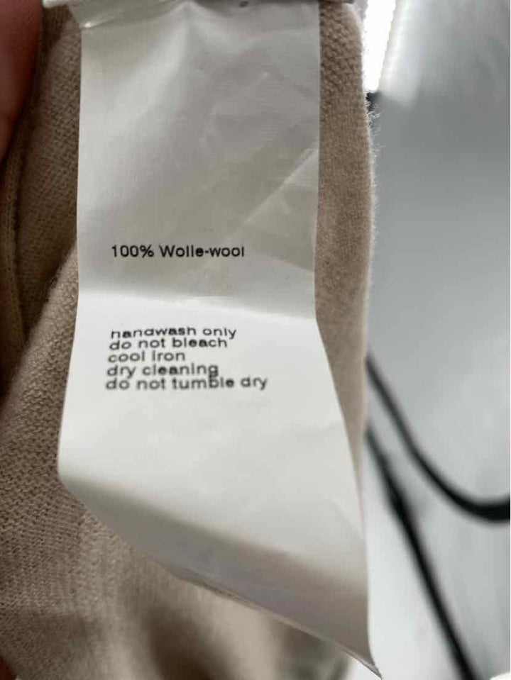 Size XL Akris Beige Cardigan