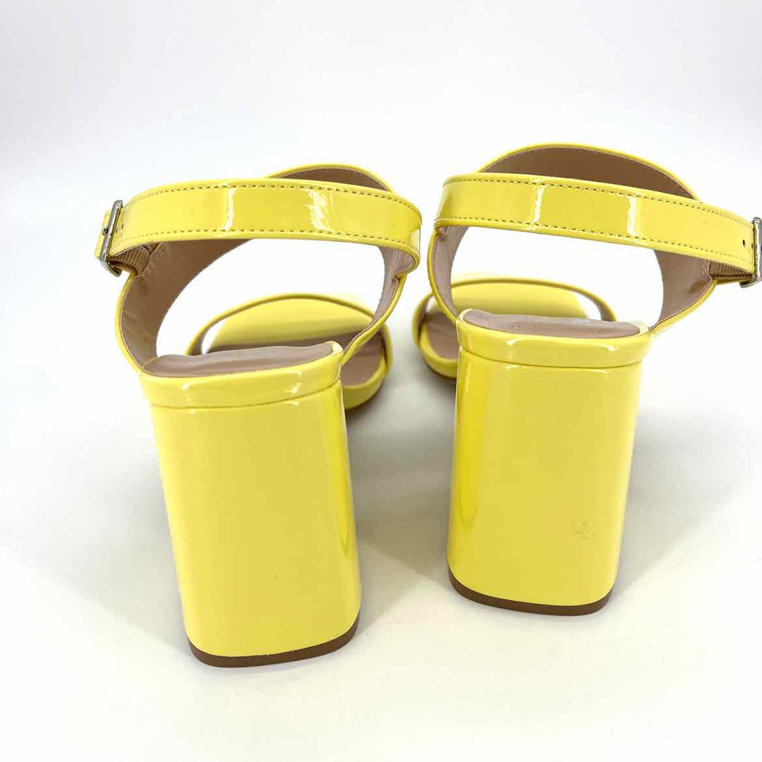 Shoe Size 7.5 Yellow PATENT Sandals