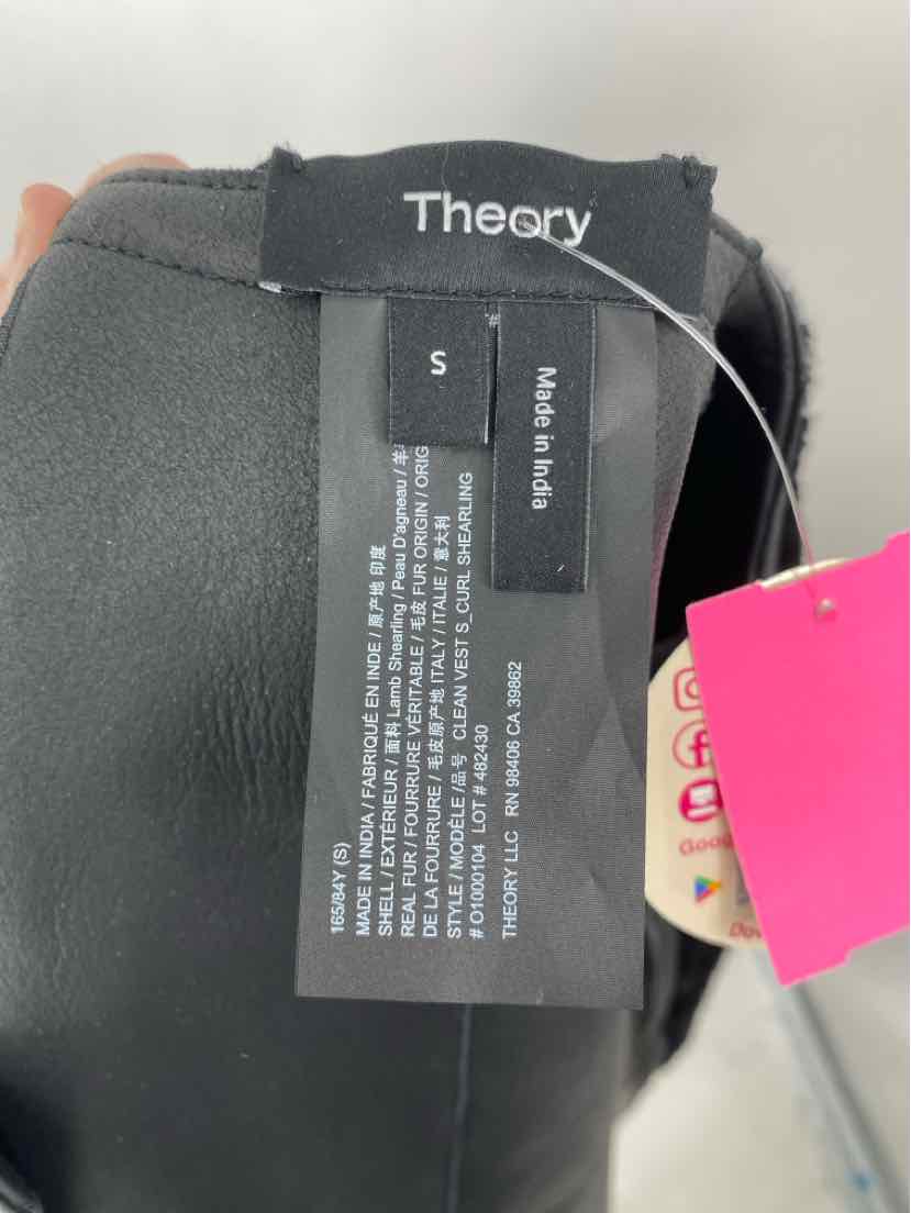Size S THEORY Black Vest