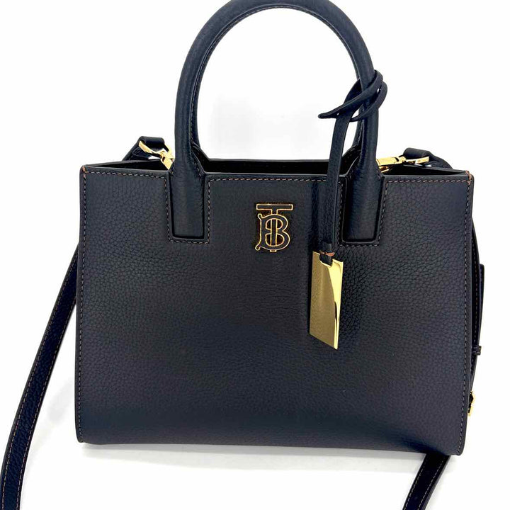 Burberry Luxury - Purse