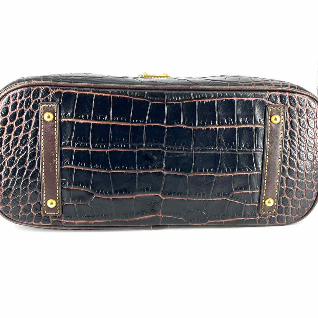 Dooney & Bourke Purse