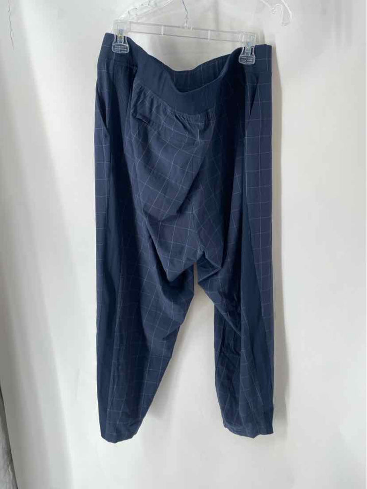 Size 18 Athleta Navy Print Pants