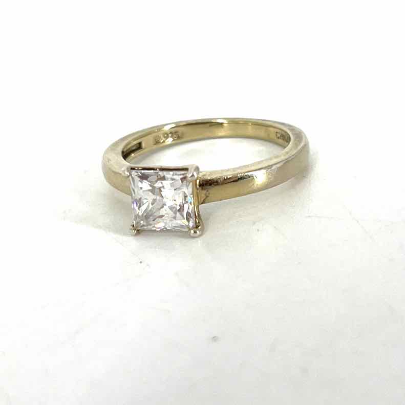 Ring
