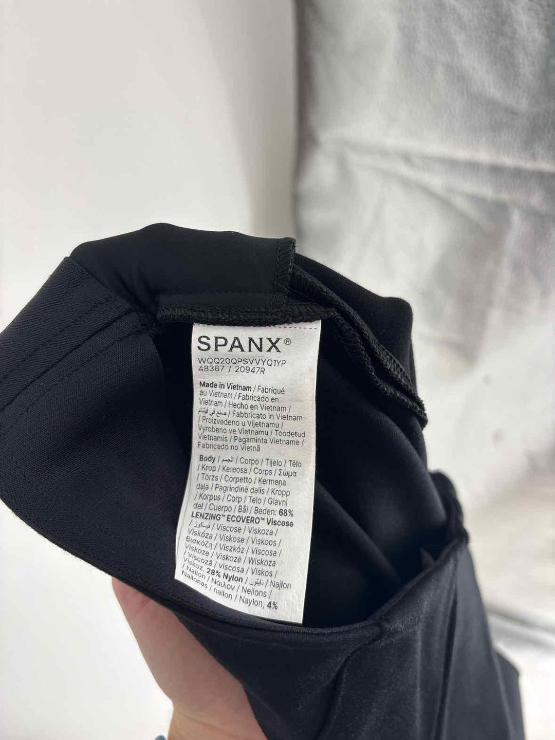 Size M SPANX Black Pants