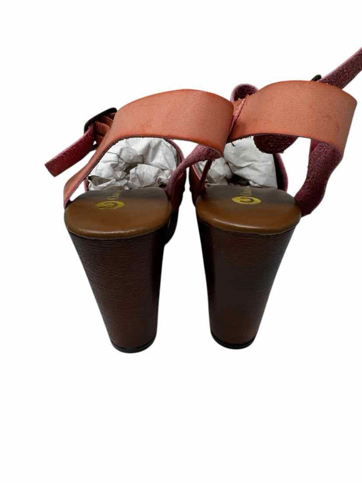 Shoe Size 6.5 Peach Sandals