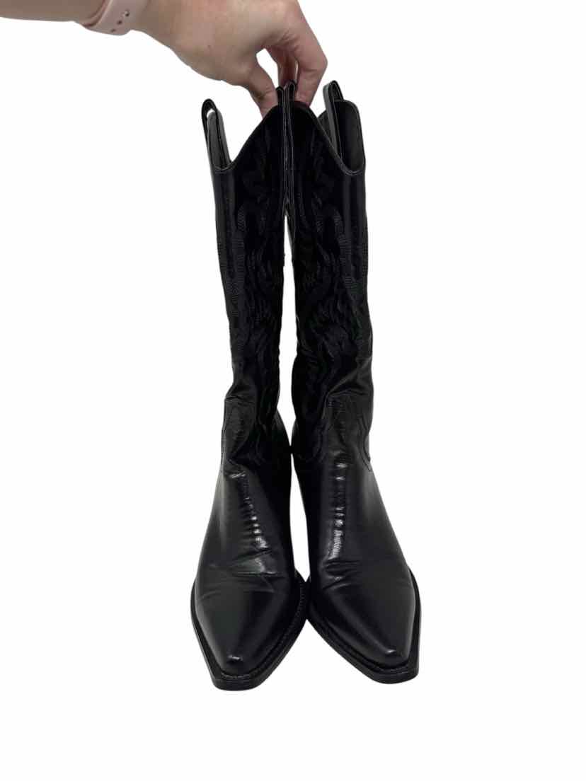 Shoe Size 8 Black Boots
