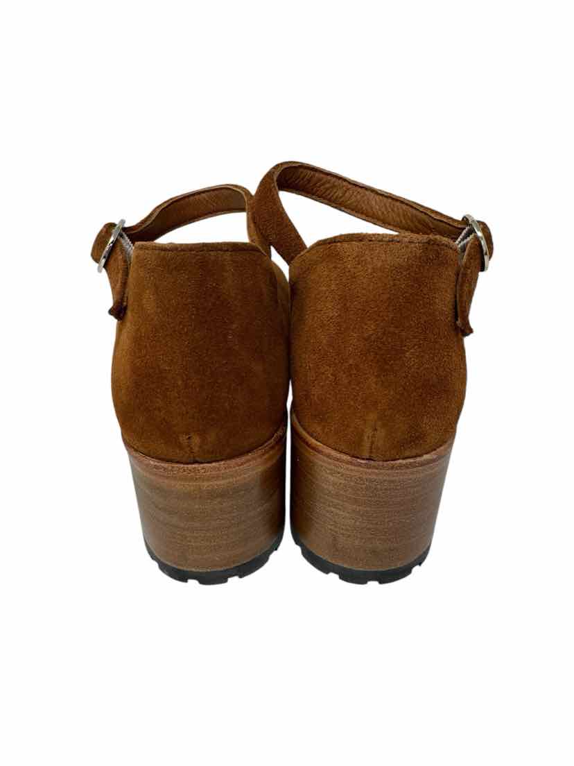 Shoe Size 9.5 Brown Suede Pumps