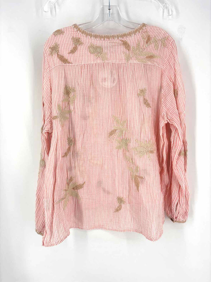 Size L Johnny Was PINK PRINT Shirt