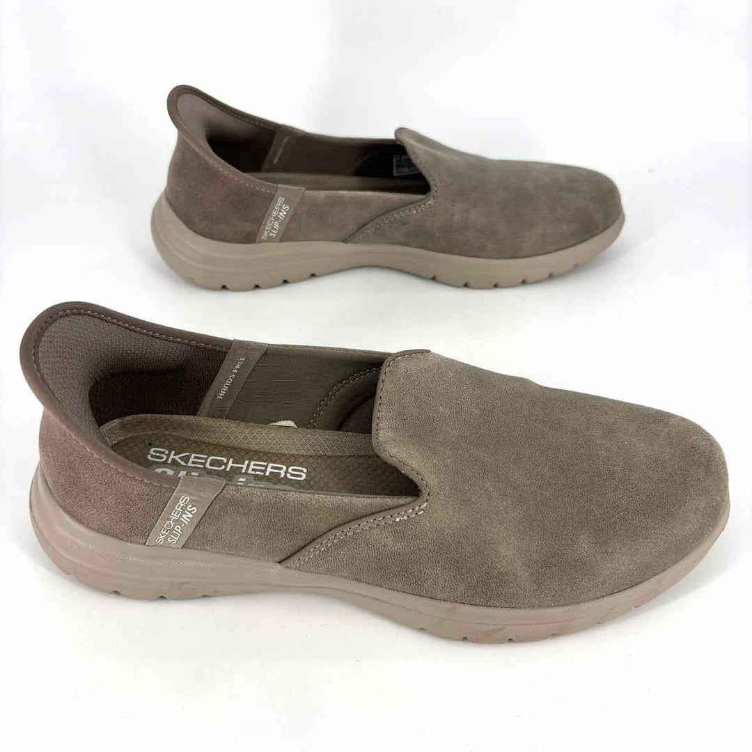 Shoe Size 8 Sketchers Tan Flats