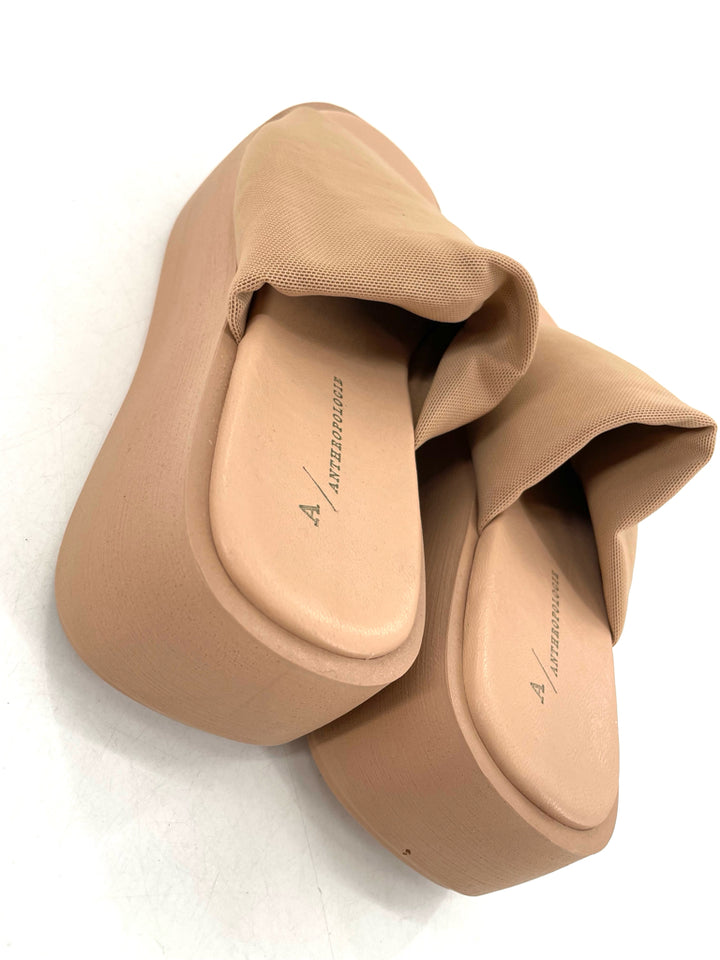 Shoe Size 41 Anthropologie Tan Flats