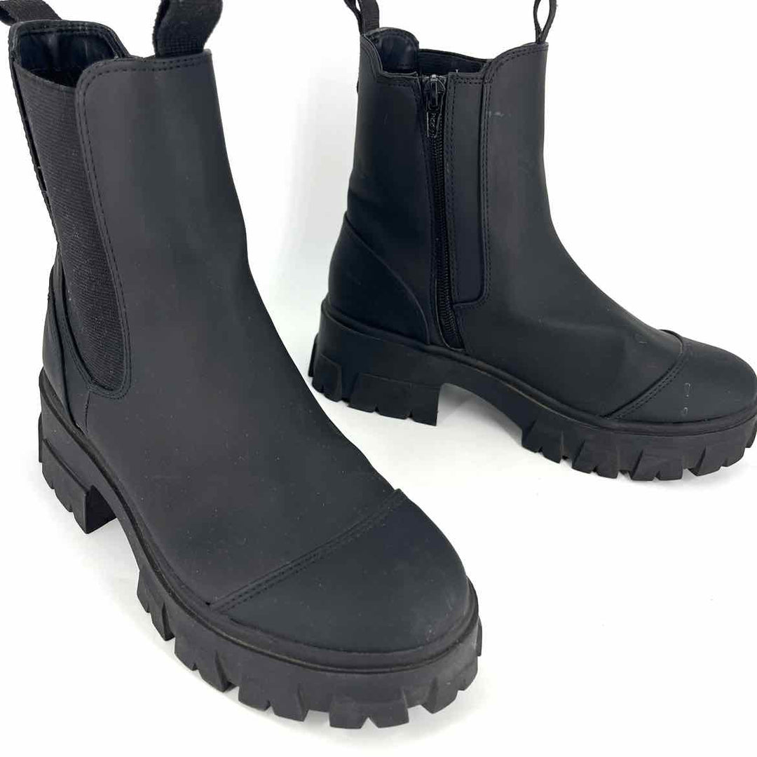 Shoe Size 7 A NEW DAY Black Boots