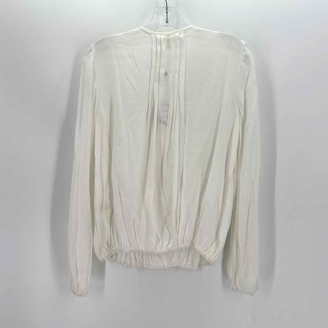 Size M MAX STUDIO White Shirt