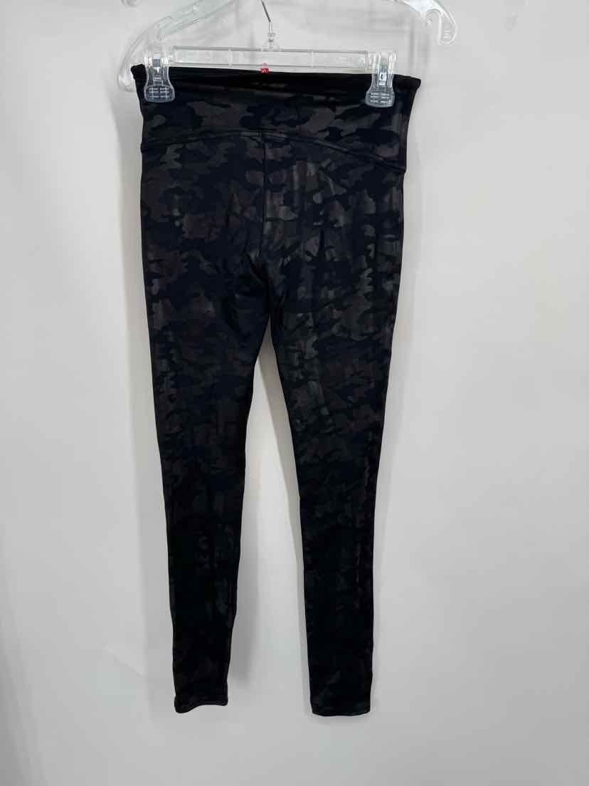 Size M SPANX Gray Pants