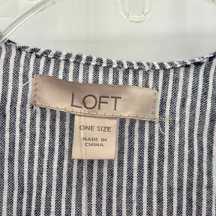 Size One Size LOFT Gray Shirt