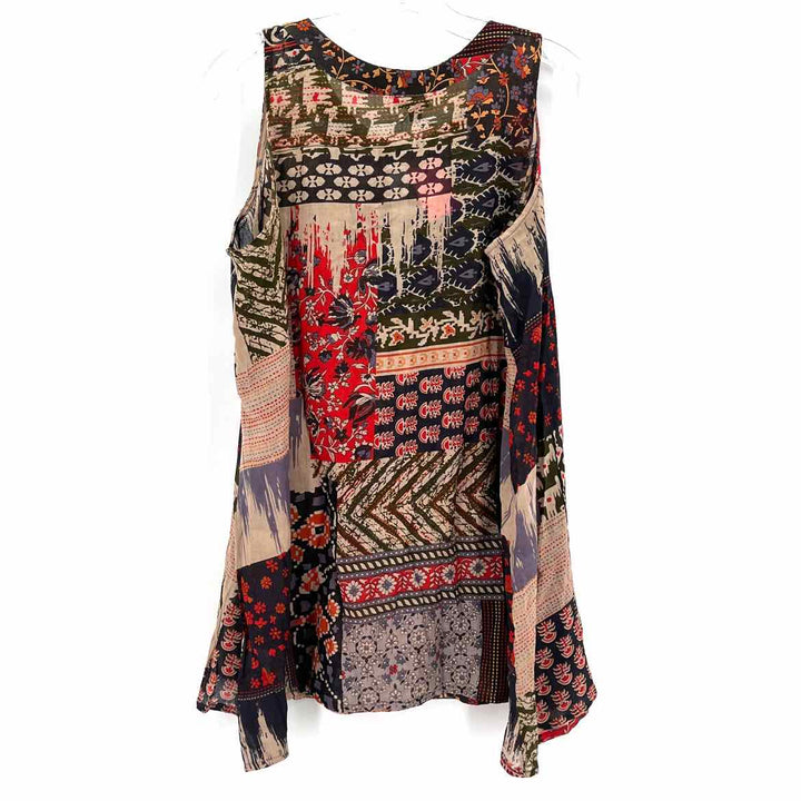 Size L/XL Multi-Color Shirt