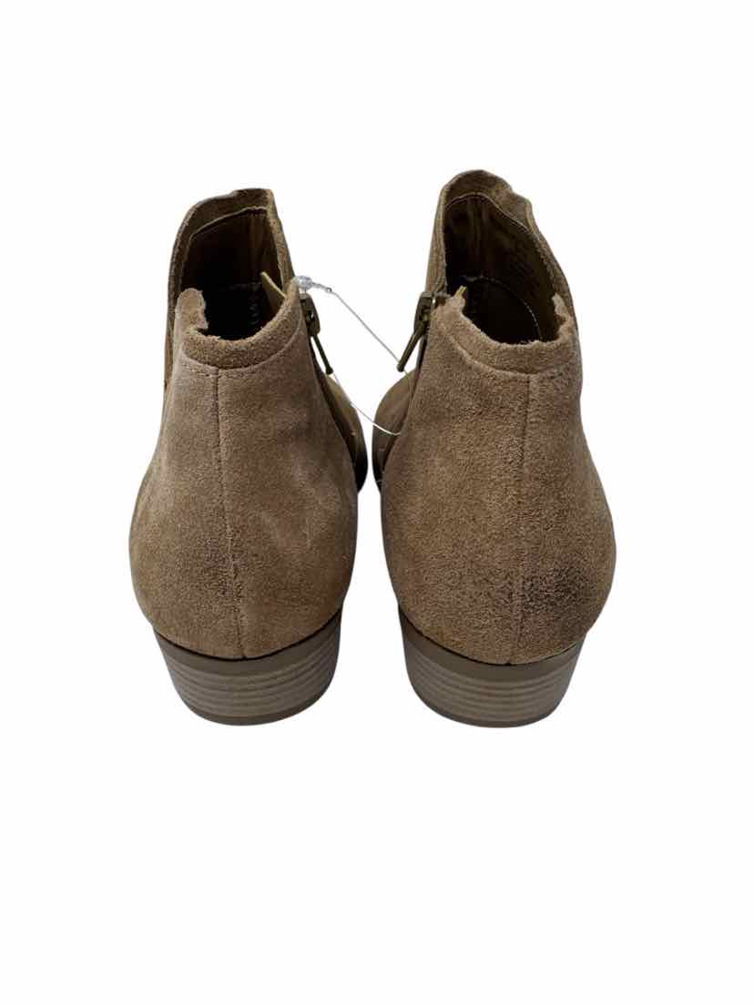 Shoe Size 8 LUCKY Brown Boots