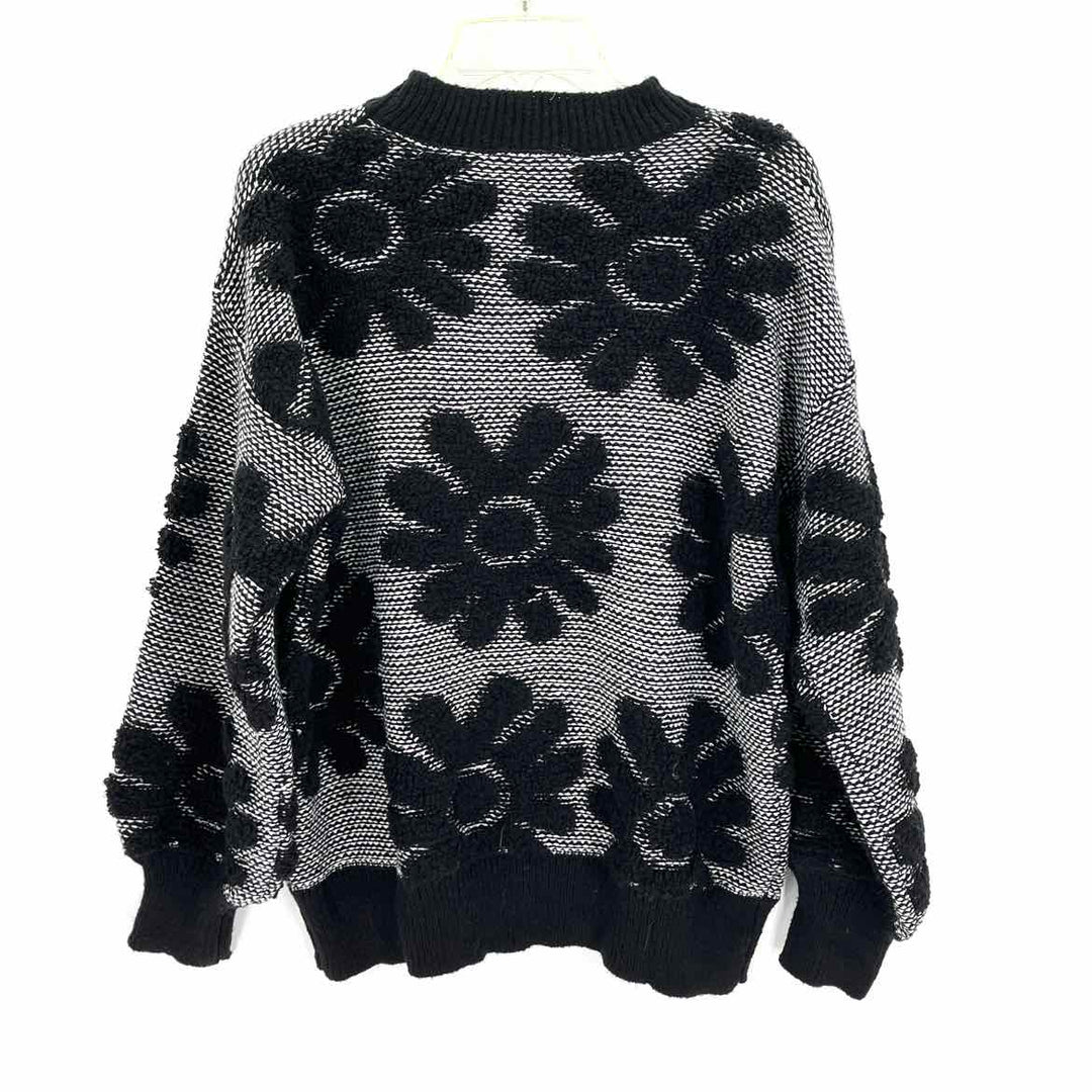 Size S DAVI & DANI Black Sweater