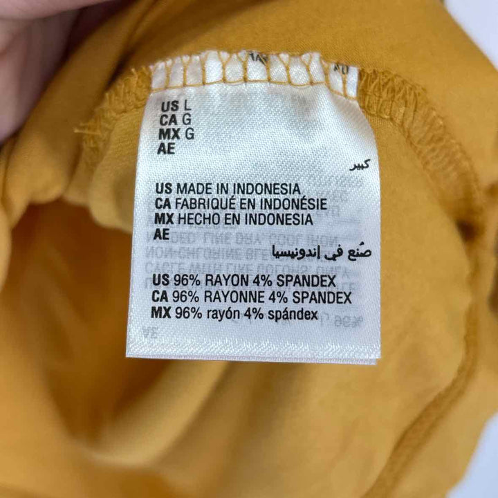 Size L JM COLLECTION Mustard Knit Shirt